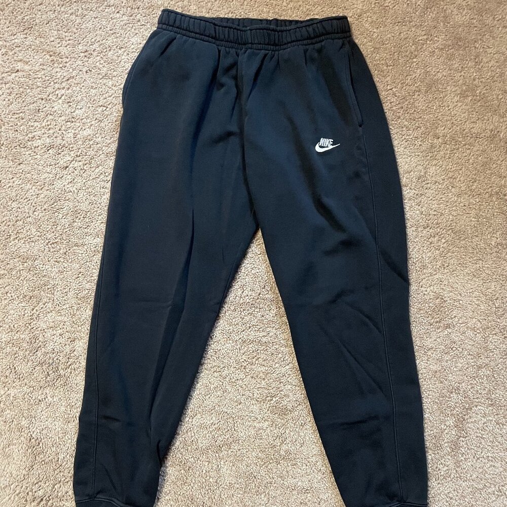 Nike Club Fleece Joggers